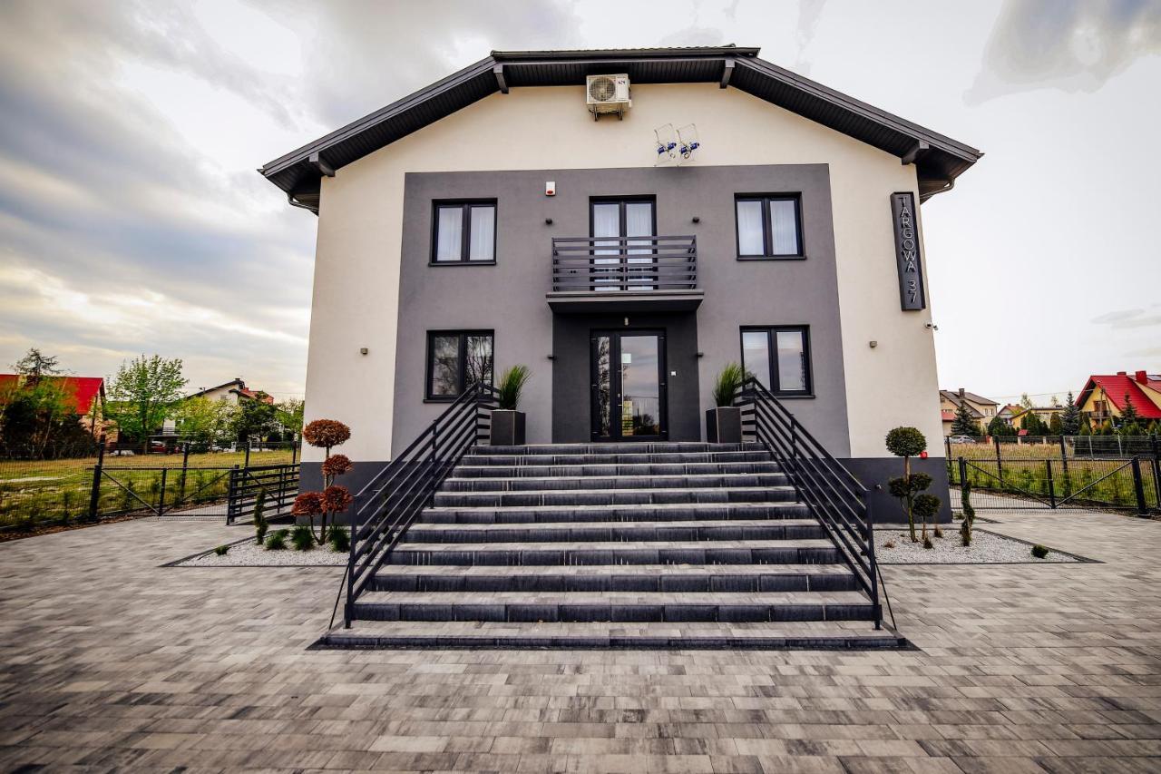 Targowa37 Uniejow Bed & Breakfast Ngoại thất bức ảnh